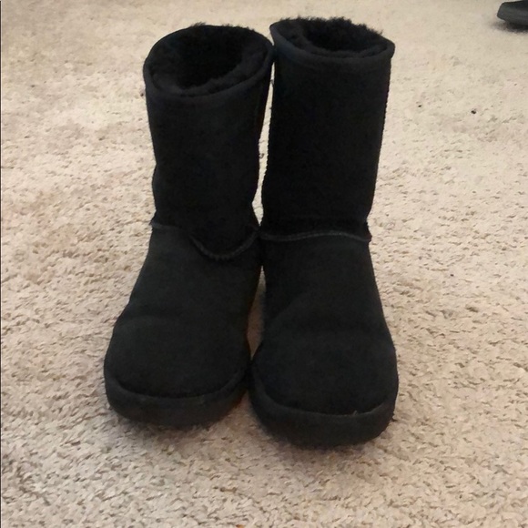 Black Ugg boots - Picture 1 of 4